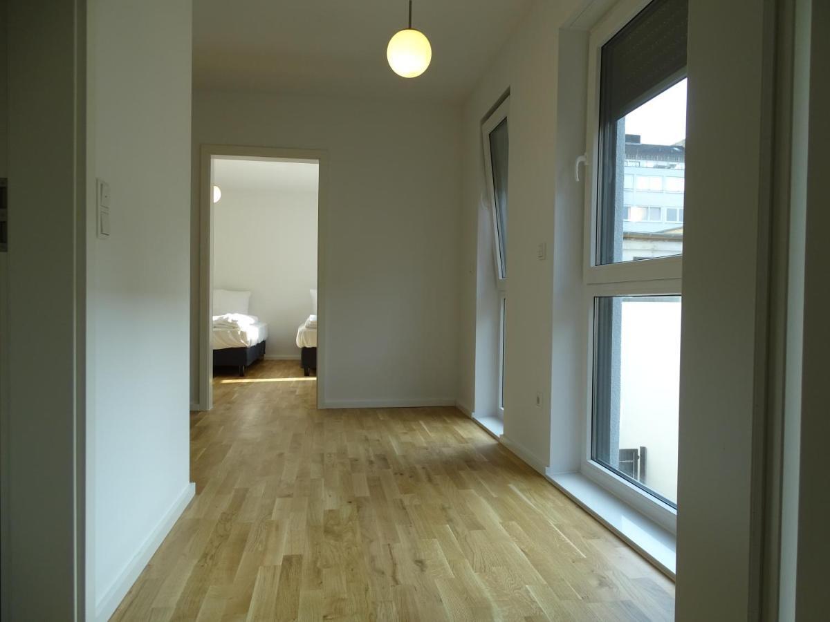 Avi City Apartments Kinghouse Dusseldorf Room photo